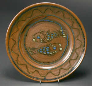 A Studio pottery large dish, probably by Ray Finch, Winchcombe Pottery, stoneware with iron glaze