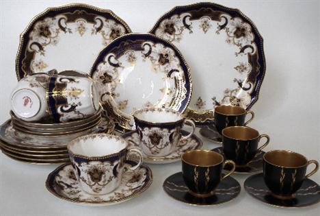 Royal Crown Derby teaset also four Royal Worcester coffee cups and saucers, 