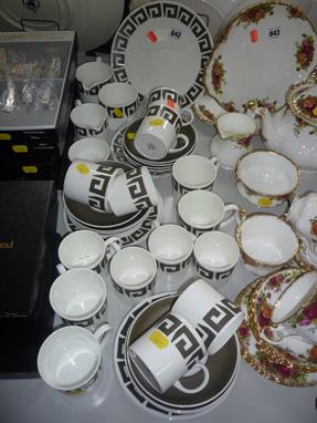 SUSIE COOPER `KEYSTONE` COFFEE SET, (40) 