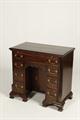 Lot 561 Image