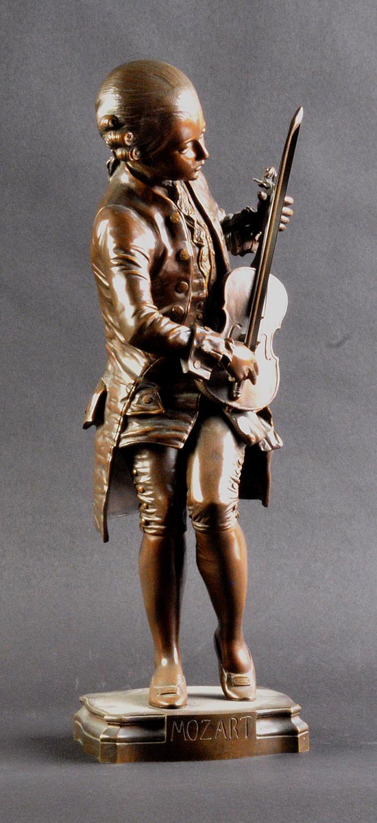 * Mozart (Wolfgang Amadeus, 17561791). A bronze of the young Mozart