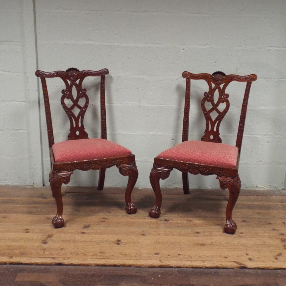 Set of 6 reproduction carved mahogany Chippendale style dining room
