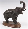 Lot 604 Image