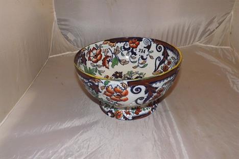 MINTON &quot;AMHERST JAPAN PATTERN &quot; FOOTED BOWL 9 1/2 &quot; DIA 5 1/8&quot; HIGH (CHIP AND HAIRLINE CRACK) 