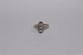 Lot 977 Image