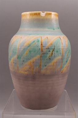 A Pilkington Royal Lancastrian vase, 26cm high, incised marks to base `ETR` for Edward Thomas Radford, (rim chip) 