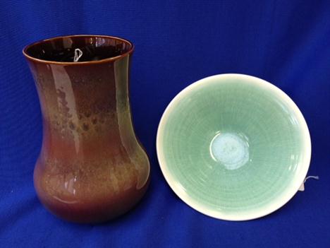 Pilkington`s Royal Lancastrian bowl pale Jade green glaze, 20cm DIA Royal Lancastrian vase of balluster form with high fired 